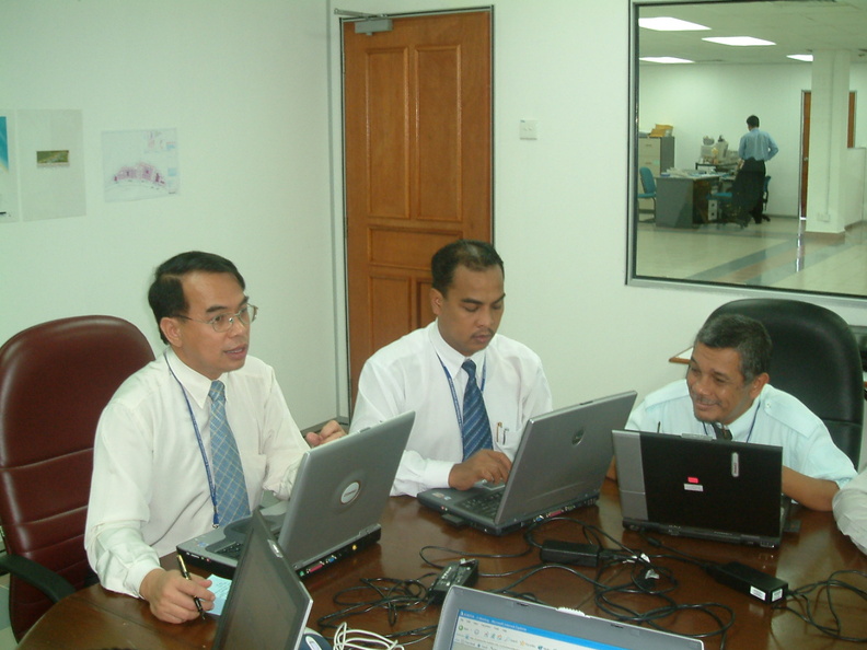 Management e-Meeting2.jpg