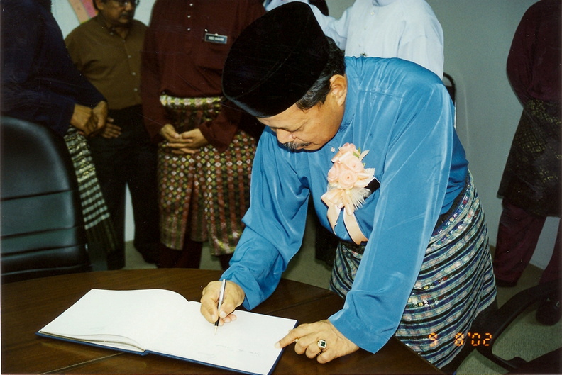 kampus indera mahkota3.jpg
