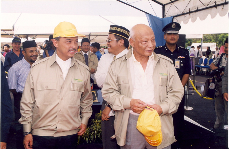 pecah tanah3.jpg
