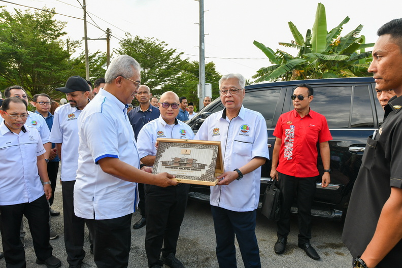 2022-10-15. Perasmian Ruang Reka Keluarga Malaysia @Bera-55.jpg