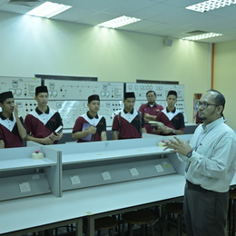 Lawatan SMK Imtiaz marang ke ump